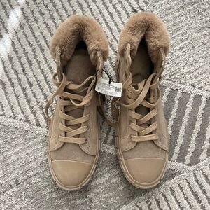 Zara Fur sneakers 39